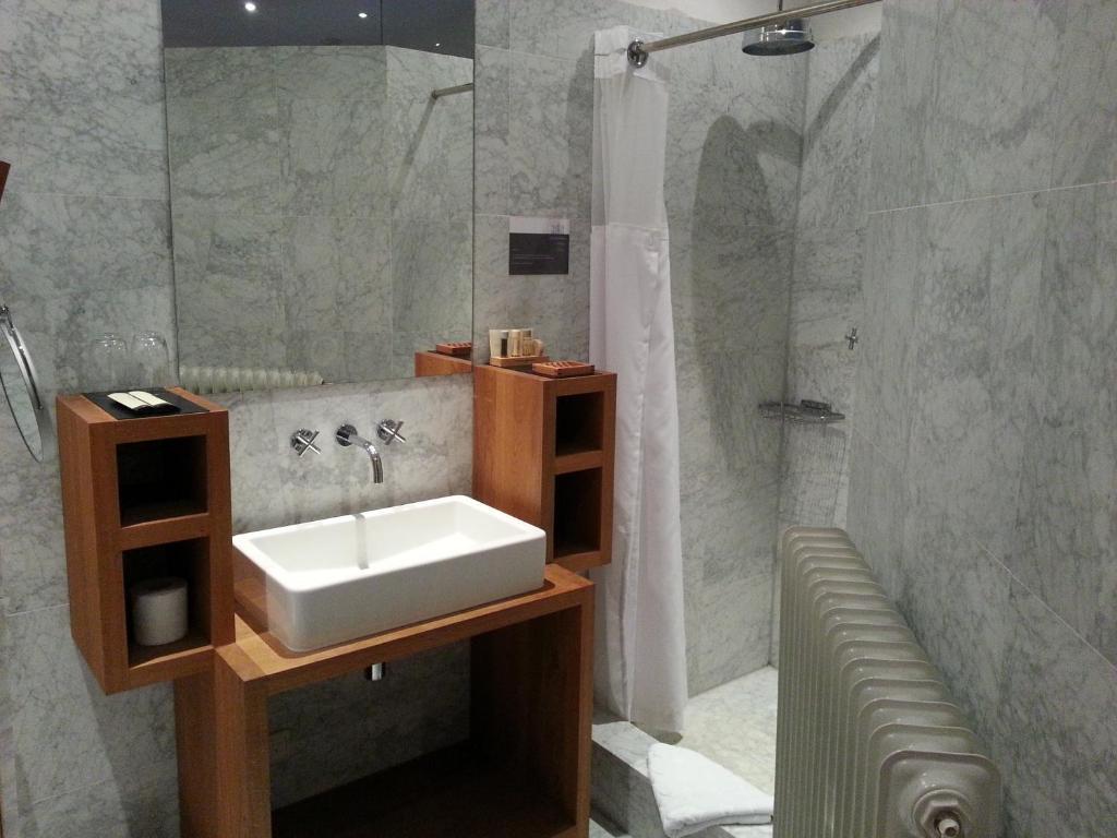 Hôtel Quels h\u00F4tels sont les plus proches de A\u00E9roport d'Amsterdam-Schiphol\u00A0? à Ternaard Chambre photo