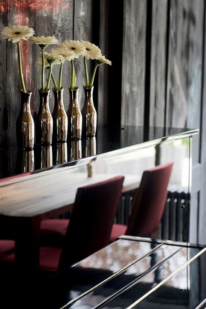 Hôtel Quels h\u00F4tels sont les plus proches de A\u00E9roport d'Amsterdam-Schiphol\u00A0? à Ternaard Extérieur photo